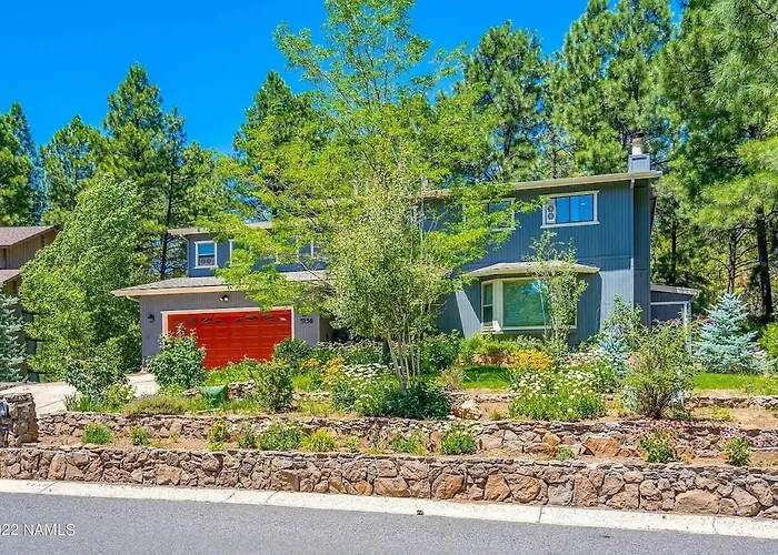 Bluejay Woods Retreat * Flagstaff